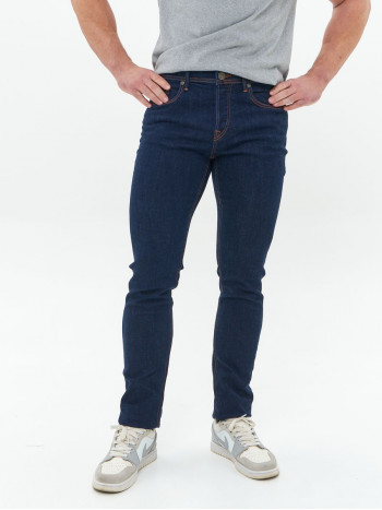 Джинсы зауженные к низу Slim Fit классические