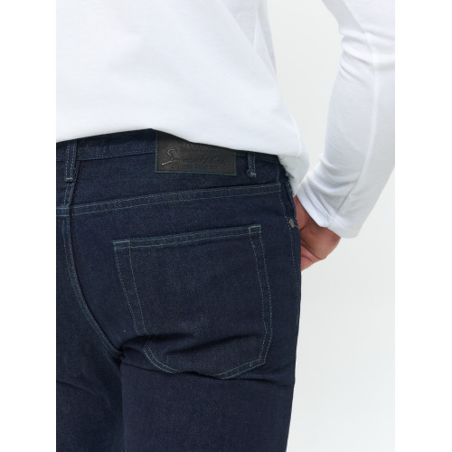 Джинсы зауженные к низу Slim Fit 