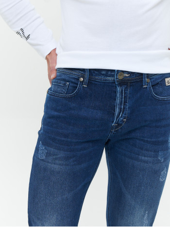 Джинсы зауженные к низу Slim Fit классические