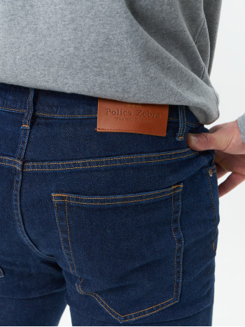 Джинсы зауженные к низу Slim Fit классические
